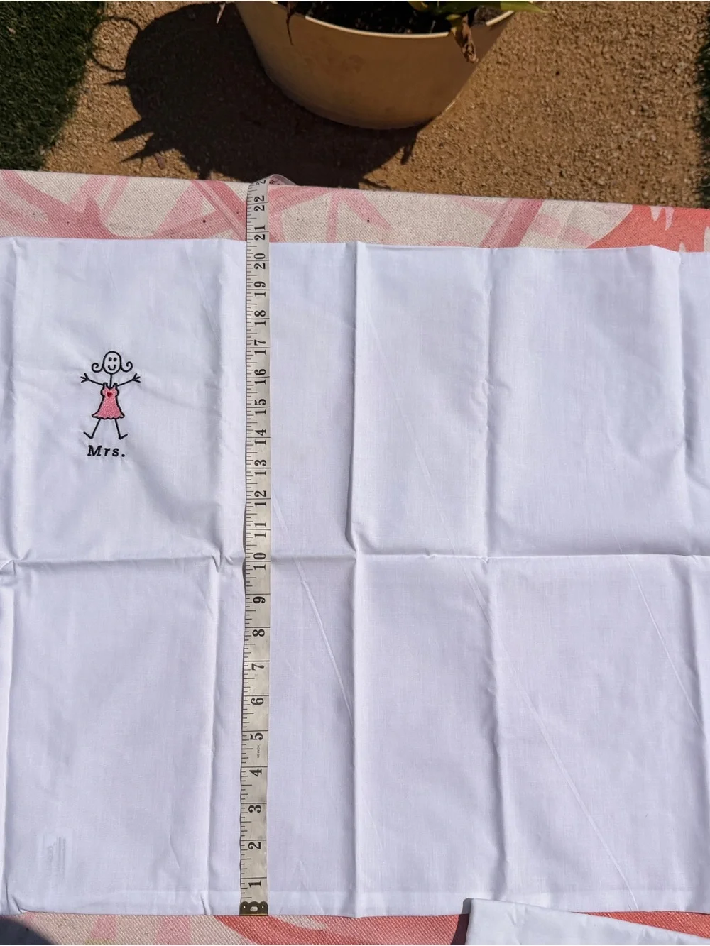Mr. & Mrs. Pillowcases